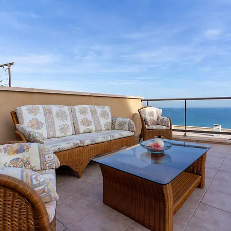 Rentafive Piscina Arenales Vistas Al Mar Homestay *