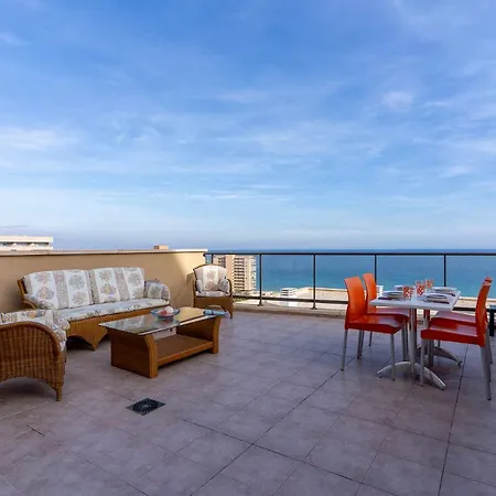 Rentafive Piscina Arenales Vistas Al Mar Homestay Arenales del Sol