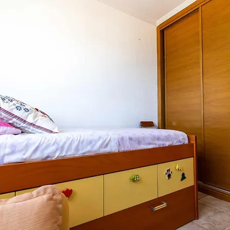Homestay Rentafive Piscina Arenales Vistas Al Mar *