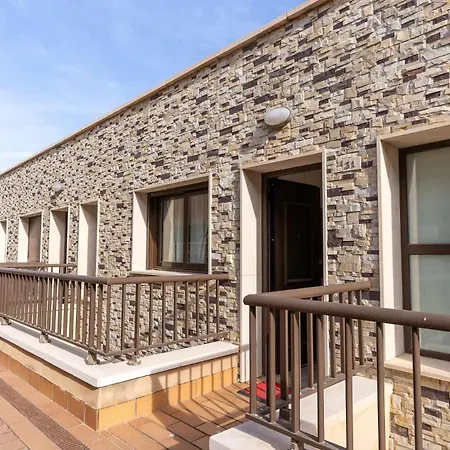 Rentafive Piscina Arenales Vistas Al Mar Homestay *